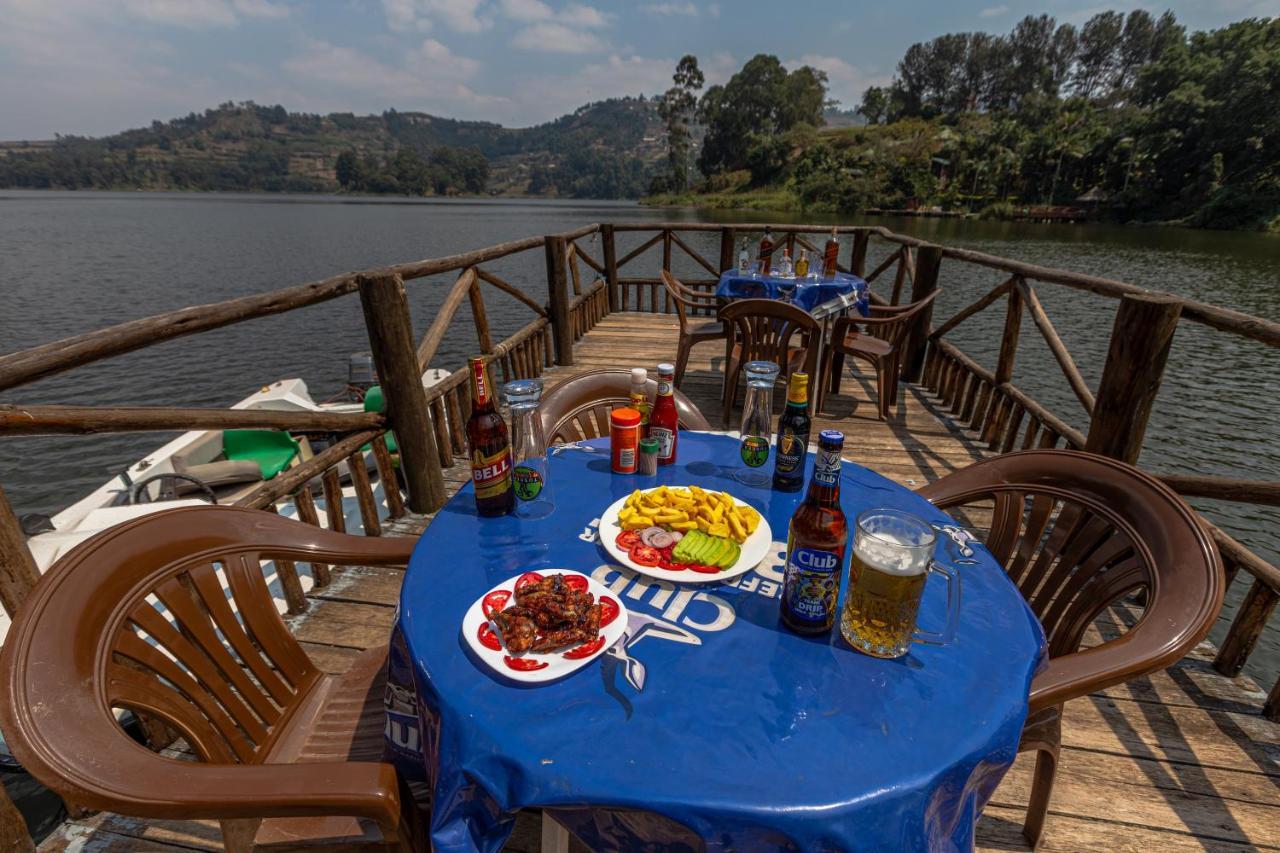 Bunyonyi Overland Resort Kabale Bagian luar foto