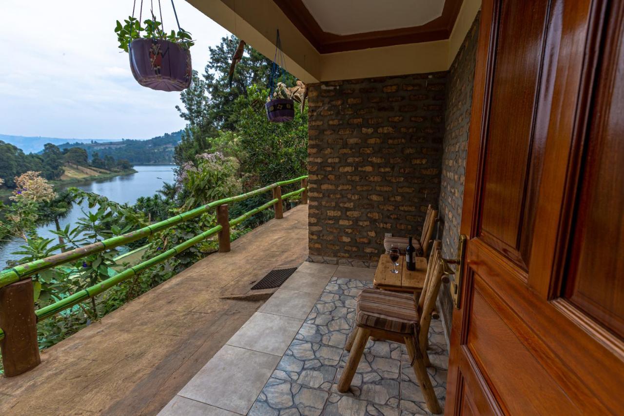 Bunyonyi Overland Resort Kabale Bagian luar foto