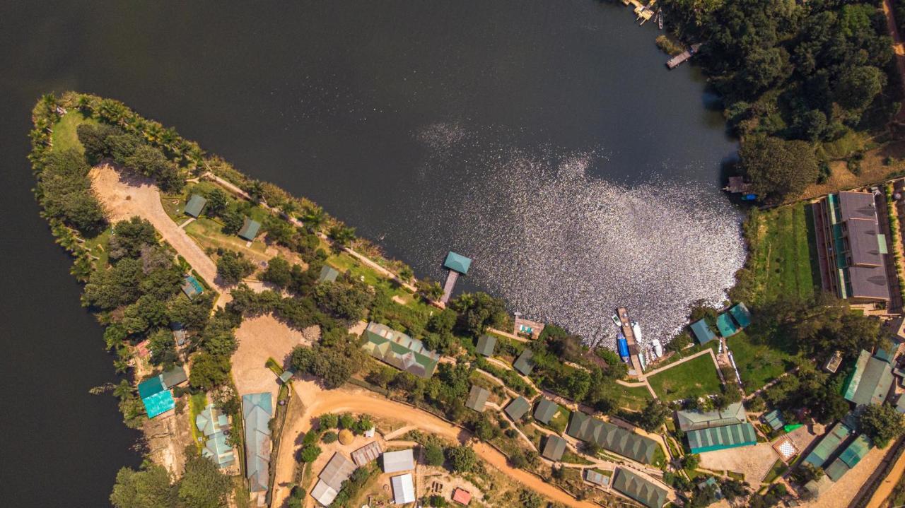 Bunyonyi Overland Resort Kabale Bagian luar foto