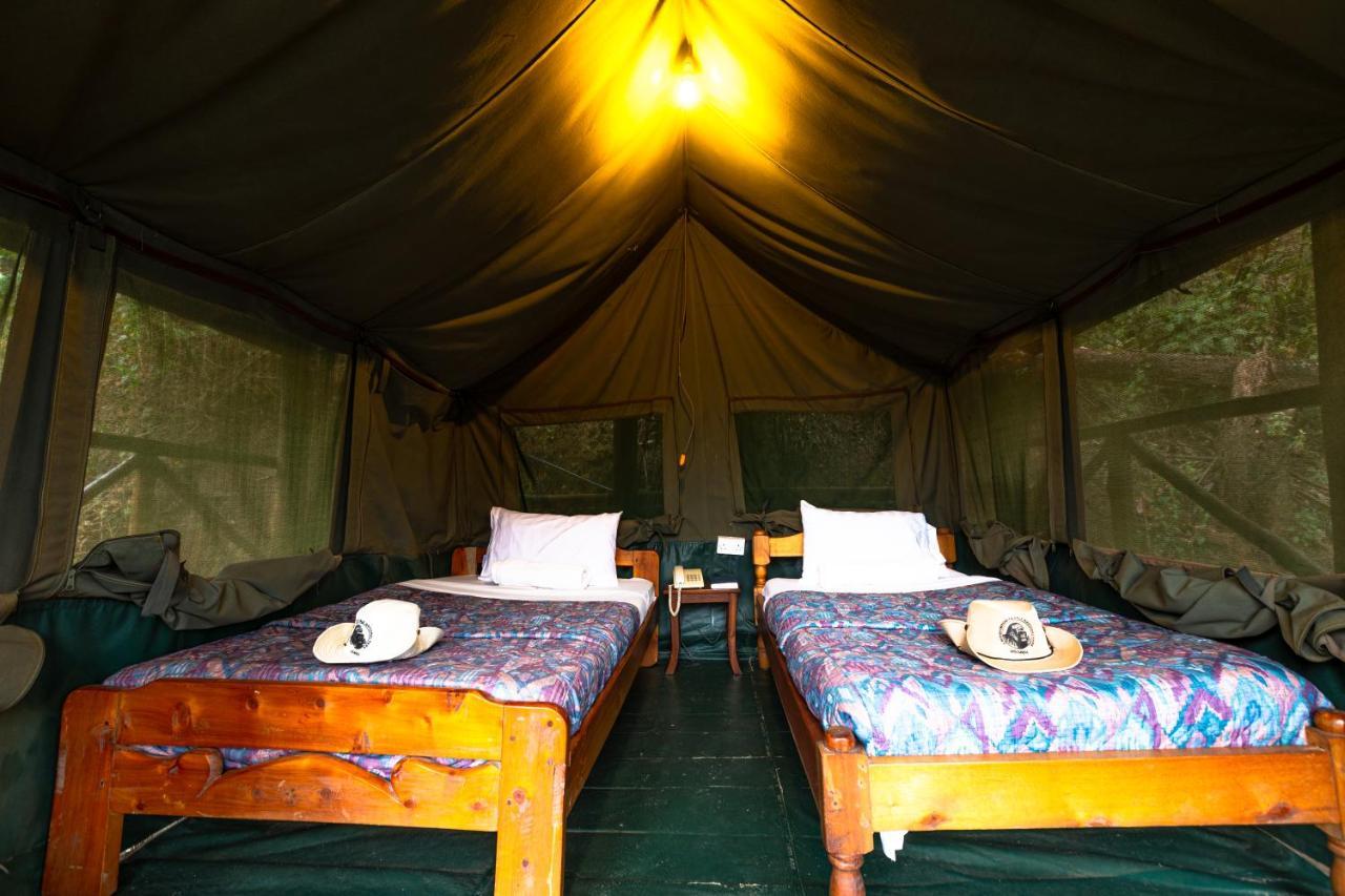 Bunyonyi Overland Resort Kabale Bagian luar foto
